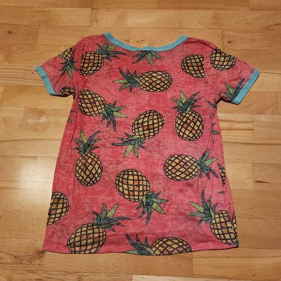 Bibi Pink Pineapple T-shirt, Blue Collar& Sleeve, Size Small - Picture 6 of 6